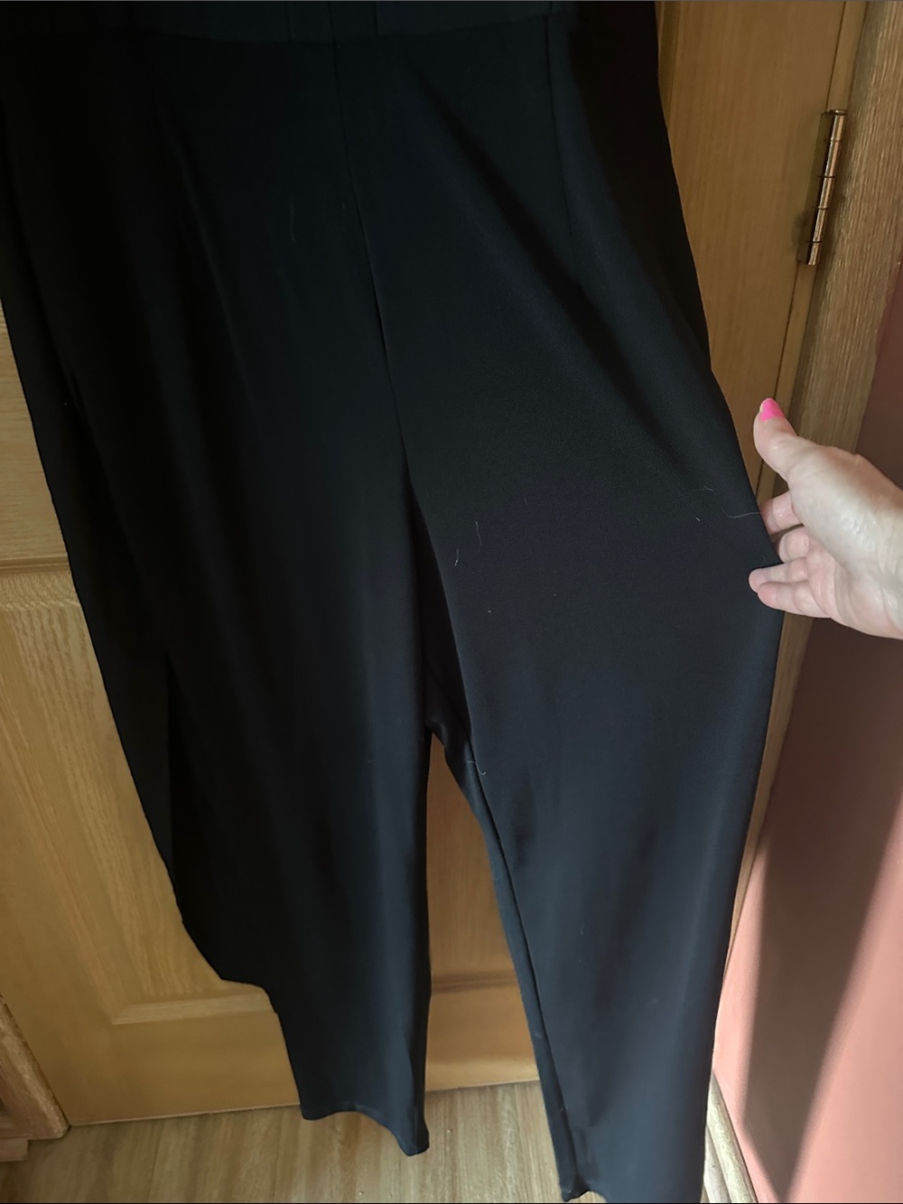 Elie Tahari Black Short-Sleeve Tie-Waist Jumpsuit